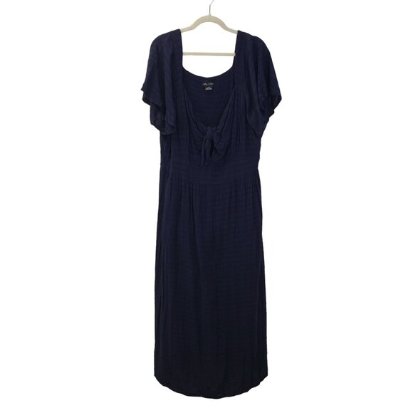City Chic Seersucker Textured Maxi Dress Size 20 - Picture 1 of 8